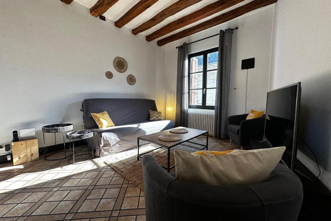 Charming Apartment Close To The Center Of Blere Ngoại thất bức ảnh