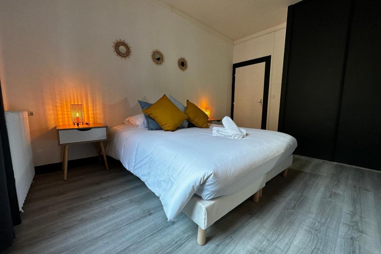 Charming Apartment Close To The Center Of Blere Ngoại thất bức ảnh