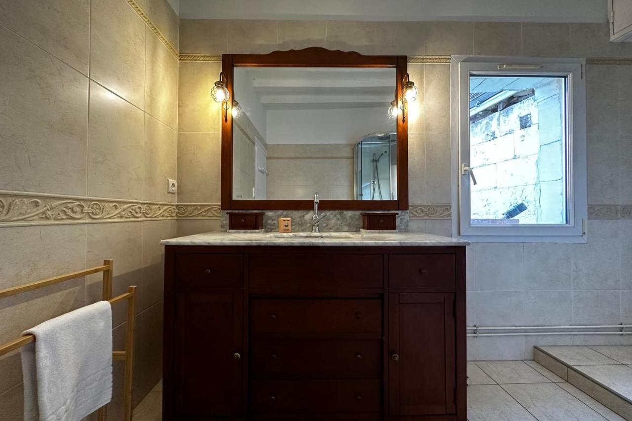 Charming Apartment Close To The Center Of Blere Ngoại thất bức ảnh
